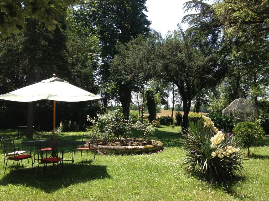 Bed and Breakfast Le Moulin Du Carla Lavaur  Exterior foto